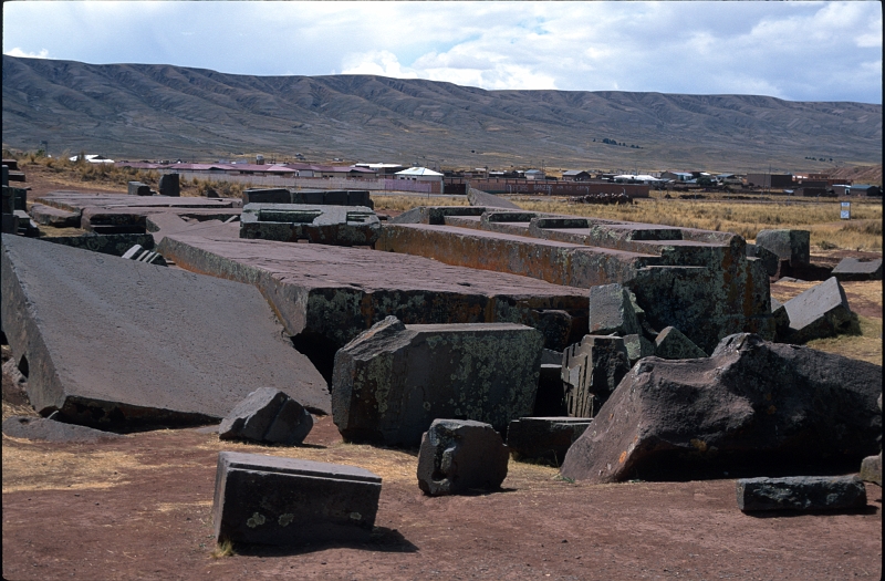 tiuanaco12.jpg
